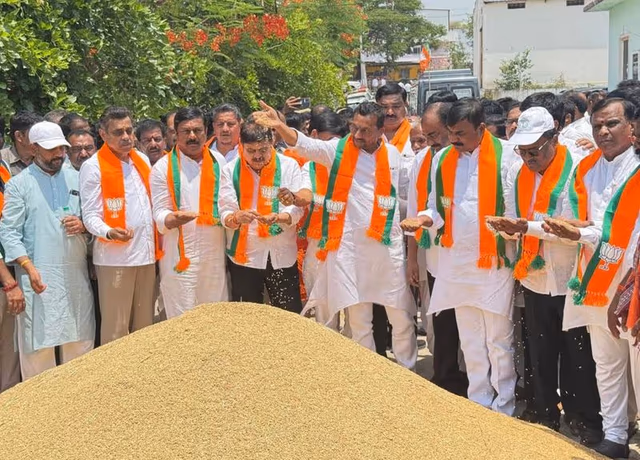 Dr. Saridena addresses BJP Telangana rally